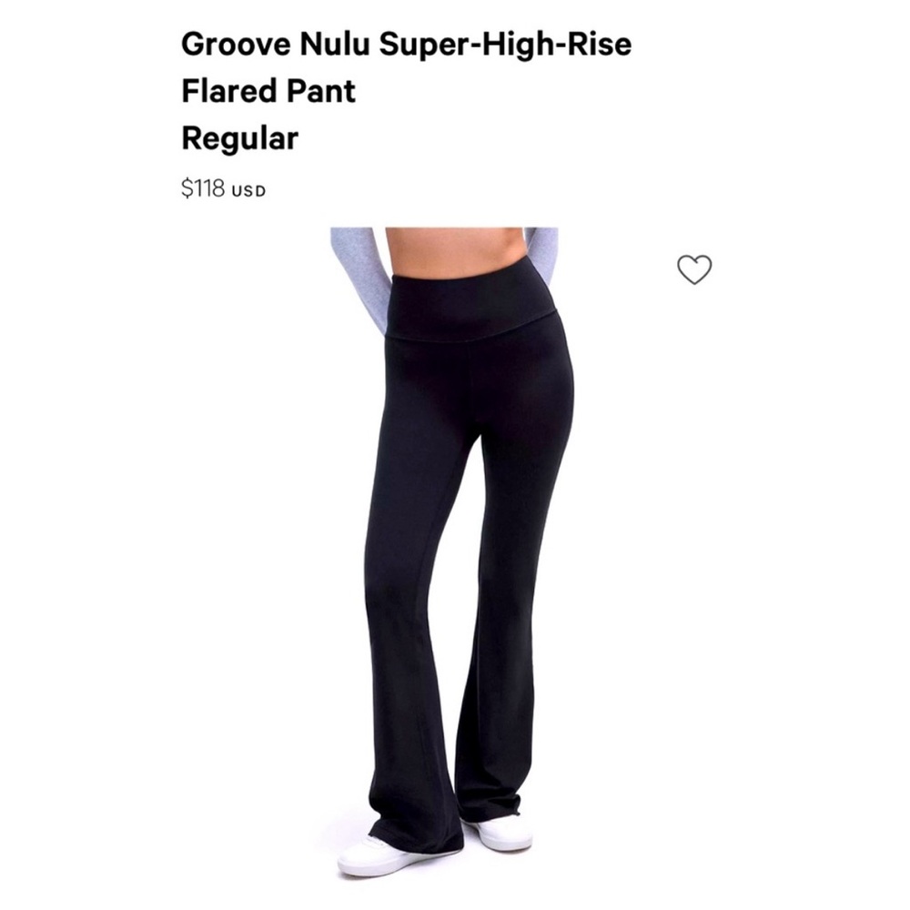NWOT 🖤Lululemon🖤 “Groove High-rise Flared Pants”